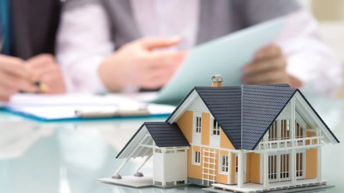 Сколько стоит договор купли-продажи квартиры в Украине